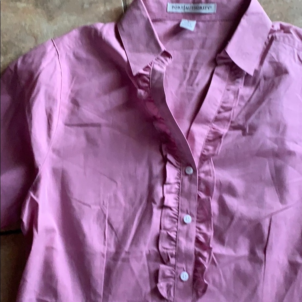 Tops - Picture 3 of 4